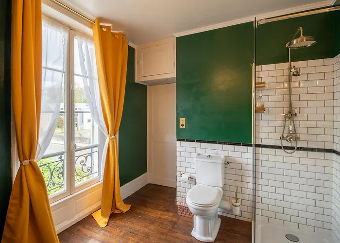 Couette-café Du Loir La Flèche