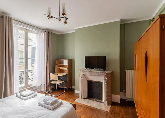 Du Loir Bed & Breakfast 3*